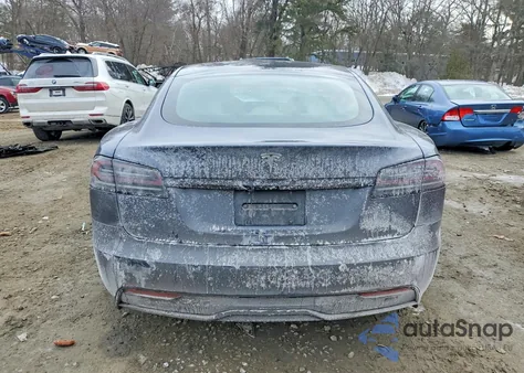2022 Tesla Model S из США, поврежденный, VIN 5YJSA1E59NF491984